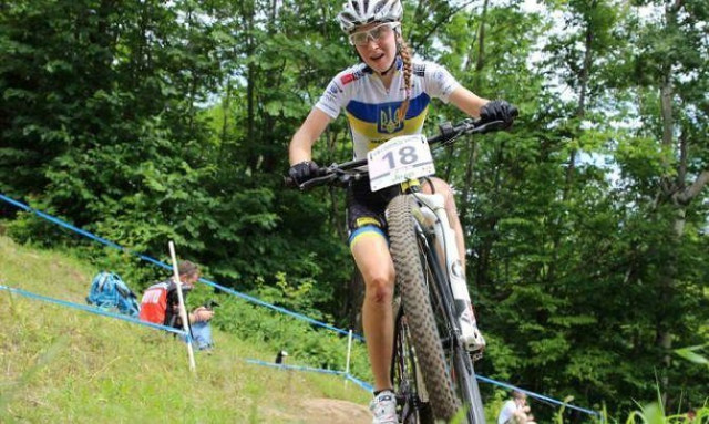 Яна Буломоїна